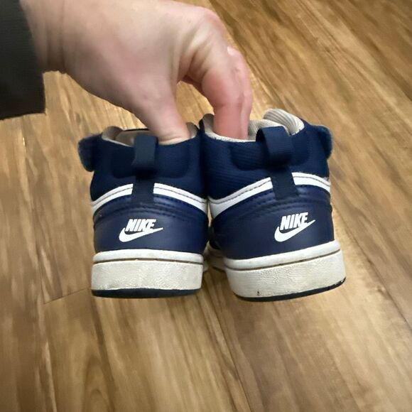 Nike Kids Court Borough 2 Mid Blue/White Size 13C - Picture 4 of 8
